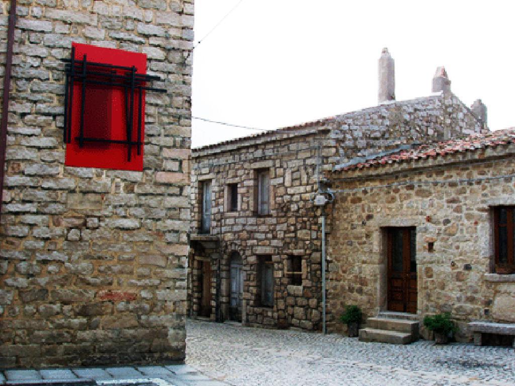 B&B La Tasgia Aggius Bagian luar foto